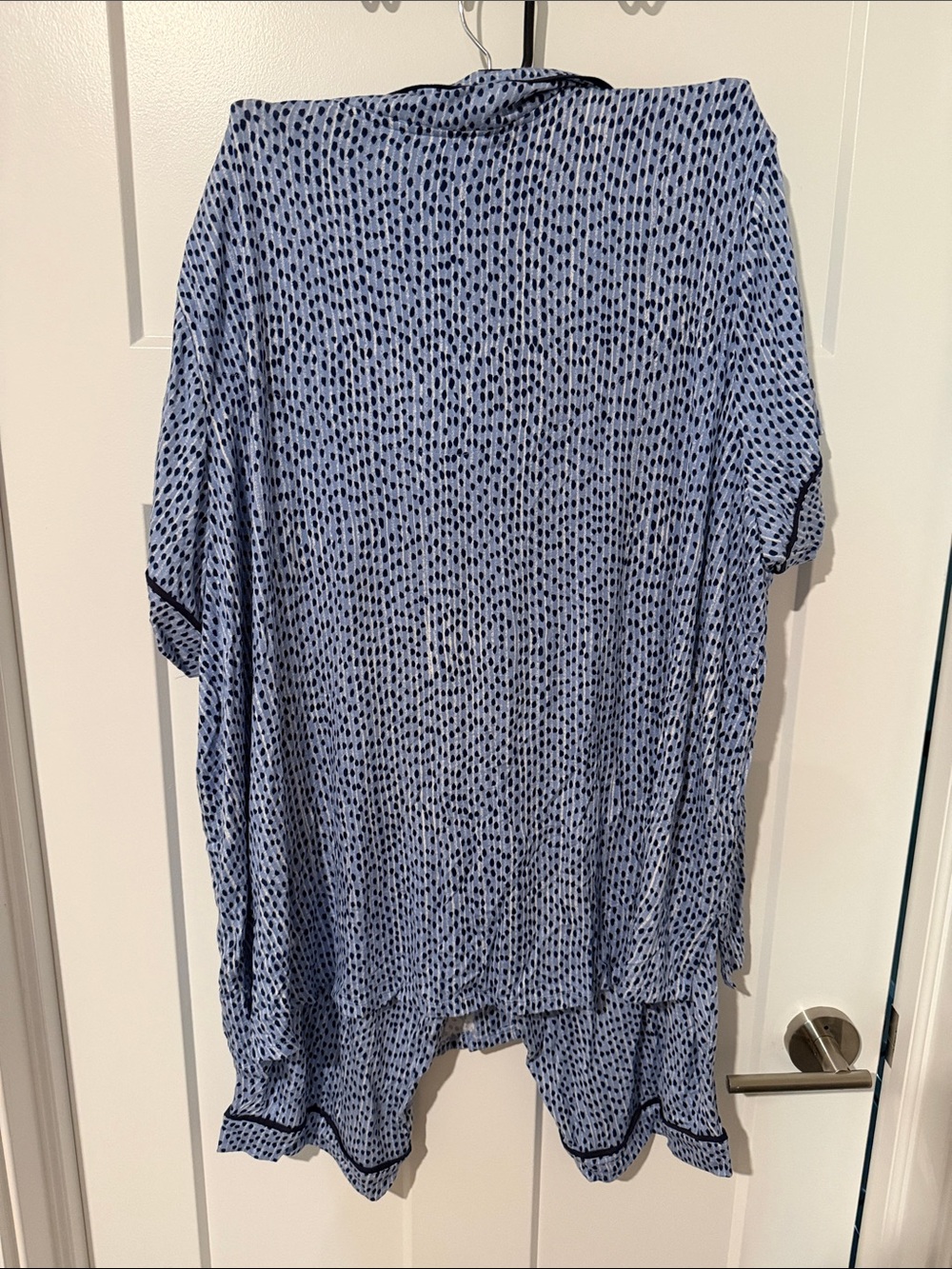 NWT Plus Size 2-piece Set Blue Printed Short Sleeve Pajama Top and Pants - Picture 3 of 3